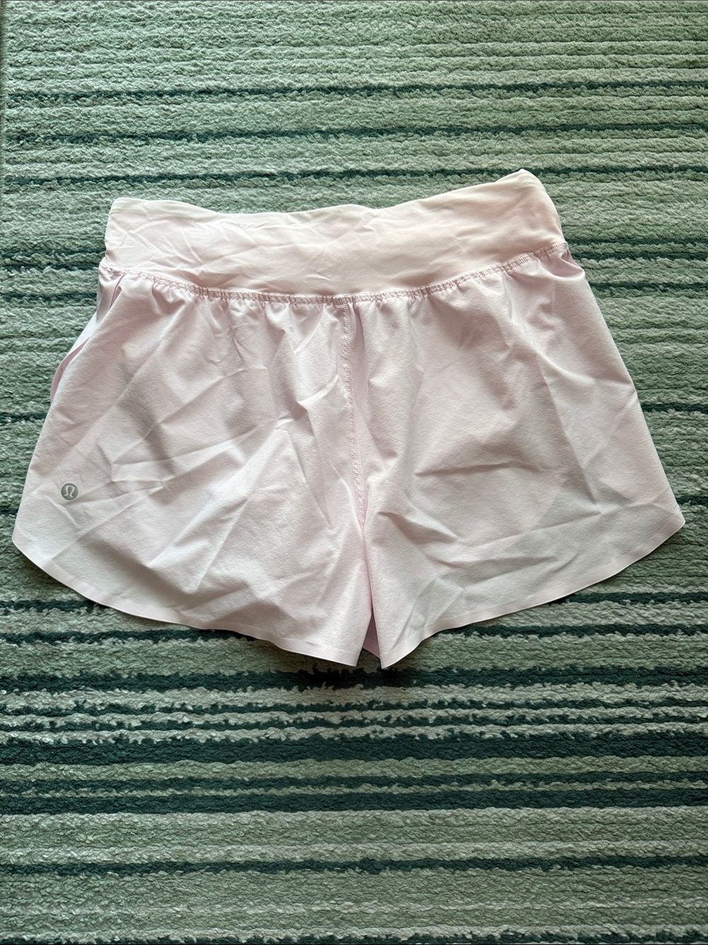 🆕 Lululemon Fast and Free high-rise classic-fit split short 3” - Picture 3 of 8